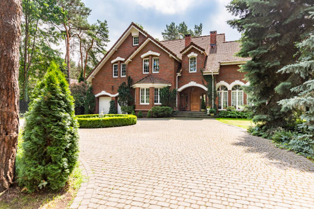 Best Brick Driveway Pavers  in Kirbyville, TX